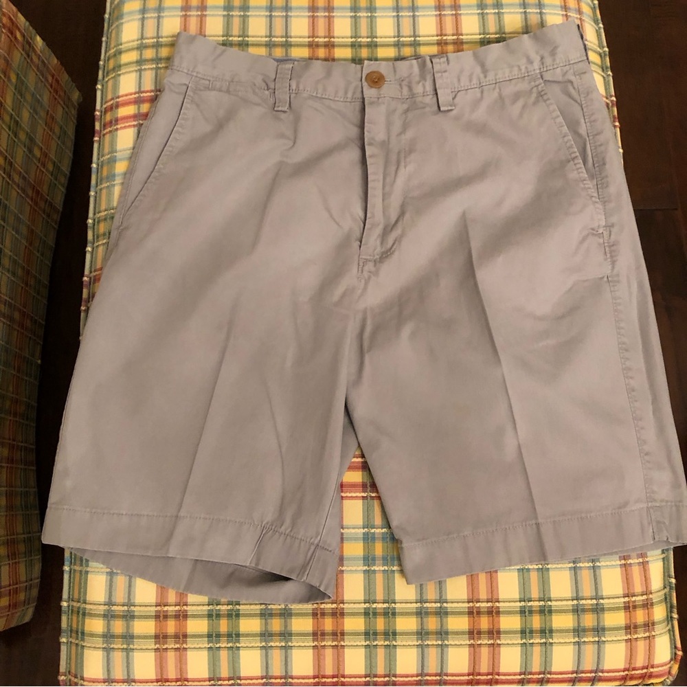 J. Crew Men’s Light Gray Shorts 🩳 - Size 31 - Picture 3 of 8